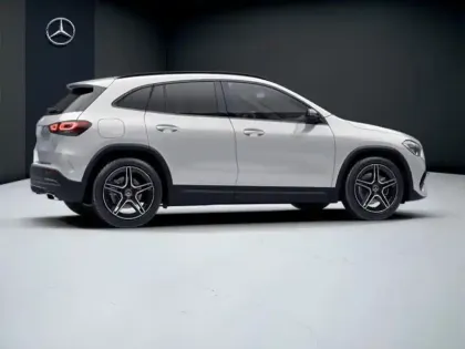 Photo 18 Mercedes GLA 250 e AMG Line