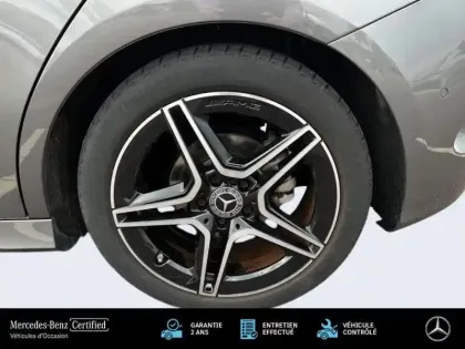 Photo 12 Mercedes Classe B 180 AMG Line