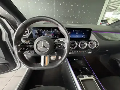 Photo 30 Mercedes Classe B 200 d AMG Line