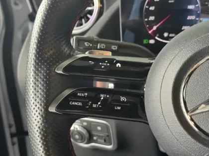 Photo 34 Mercedes Classe B 200 d AMG Line