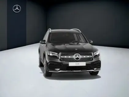 Photo 9 Mercedes GLB 200 d AMG Line