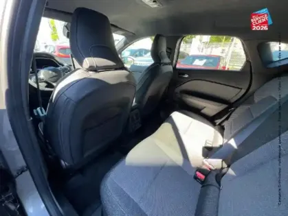 Photo 13 Renault Captur  1.8 E-Tech full hybrid 160ch Techno - 25