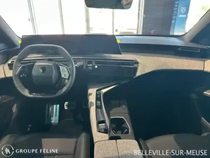 Photo 7 Peugeot 5008  Hybrid 145ch GT e-DCS6