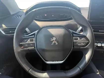Photo 11 Peugeot 3008  1.5 BlueHDi 130ch S&S Allure Pack
