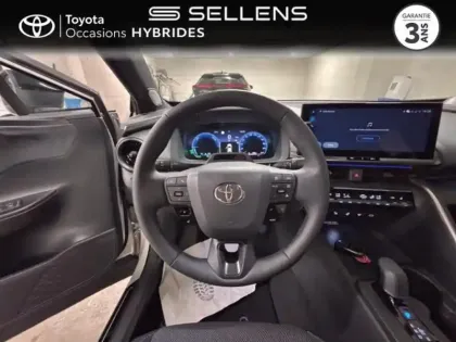 Photo 8 Toyota C-HR  2.0 Hybride Rechargeable 225ch Collection MY26