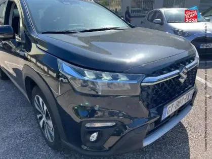 Photo 12 Suzuki S-cross  1.5 Dualjet Hybrid 115ch Style Auto