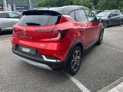 Photo 5 Renault Captur  1.6 E-Tech hybride 145ch Intens -21