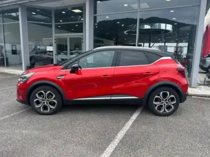 Photo 8 Renault Captur  1.6 E-Tech hybride 145ch Intens -21