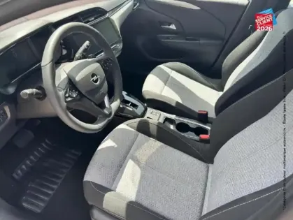 Photo 14 Opel Corsa  1.2 Turbo 100ch BVA8 Camera