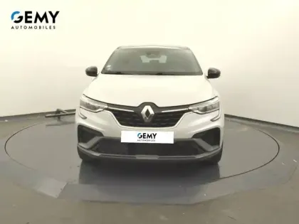 Photo 16 Renault Arkana  E-Tech hybride 145