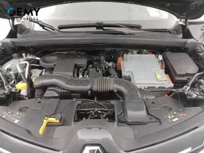 Photo 14 Renault Captur  E-Tech Plug-in 160
