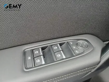 Photo 15 Renault Symbioz  E-Tech full hybrid 145