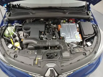 Photo 21 Renault Clio  E-Tech full hybrid 145