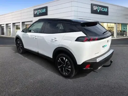 Photo 29 Peugeot 2008  PureTech 130 S&S EAT8 GT