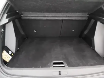 Photo 7 Peugeot 2008  PureTech 130 S&S EAT8 Allure Pack