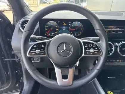 Photo 17 Mercedes GLA 200 d Progressive Line
