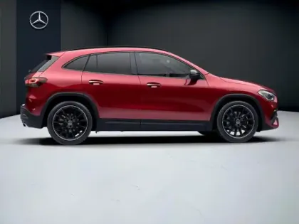 Photo 17 Mercedes GLA 200 AMG Line
