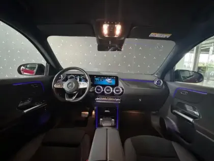 Photo 30 Mercedes GLA 200 AMG Line