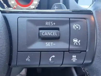 Photo 16 Nissan Qashqai III 1.3 MHEV 158ch Xtronic N-Connecta