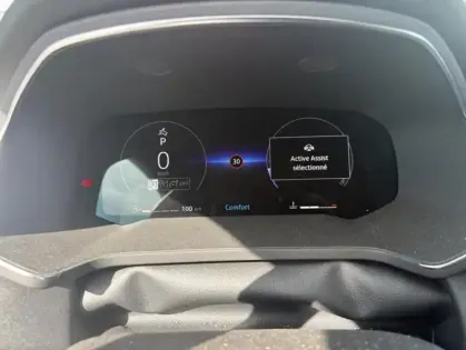 Photo 32 Renault Captur II techno mild hybrid 160 EDC