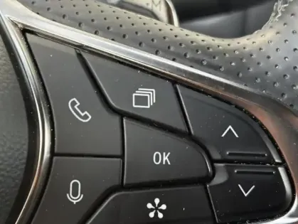 Photo 35 Renault Captur II techno mild hybrid 160 EDC