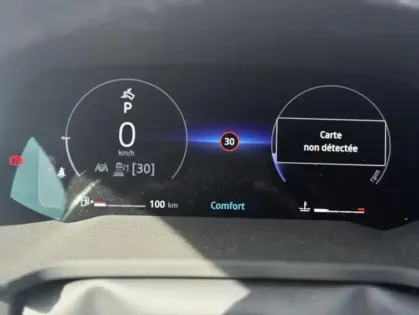 Photo 28 Renault Captur II techno mild hybrid 160 EDC