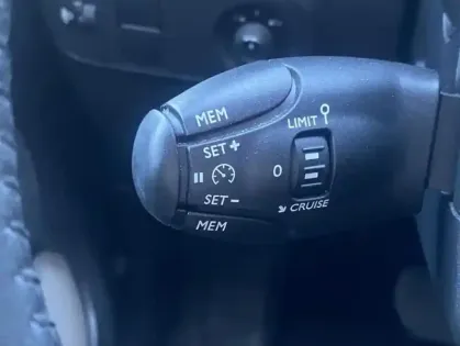 Photo 8 Citroën C3 III PureTech 110 S&S EAT6 Shine