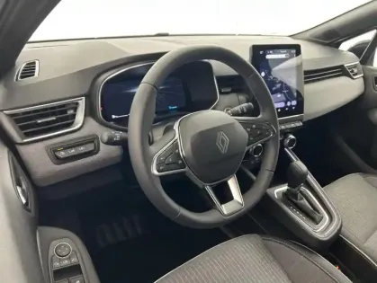 Photo 9 Renault Clio E-Tech full hybrid 145 Techno 5p