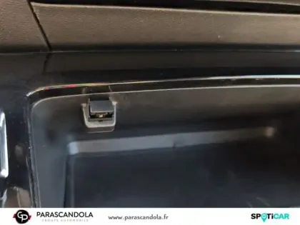 Photo 13 Peugeot 2008  1.2 PureTech 130ch S&S Allure EAT8