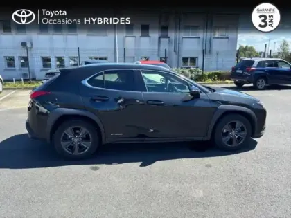 Photo 8 Lexus UX  250h 4WD Le MY19