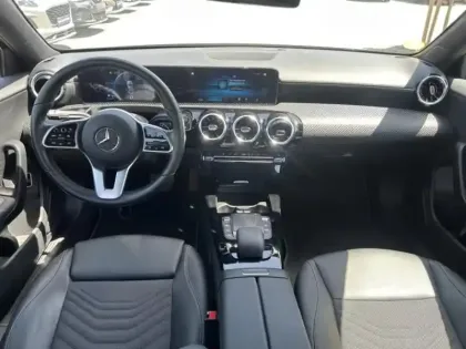 Photo 13 Mercedes Classe A  Berline 200 d 150ch Style Line 8G-DCT 8cv