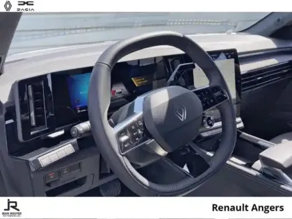 Photo 14 Renault Austral  1.2 E-Tech full hybrid 200ch Techno - 25