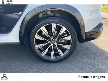 Photo 7 Renault Austral  1.2 E-Tech full hybrid 200ch Techno - 25