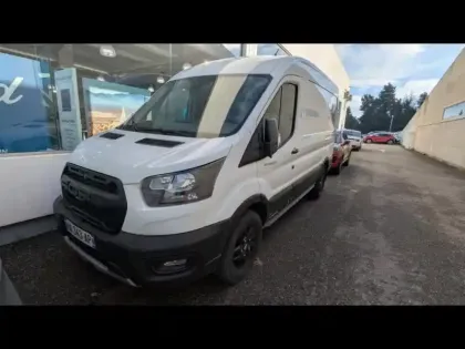 Photo Ford Transit Trail