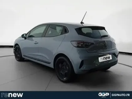 Photo 17 Renault Clio  1.5 Blue dCi 100ch Evolution - 24