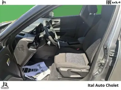 Photo 8 Alfa Romeo Junior  Elettrica 156ch Techno