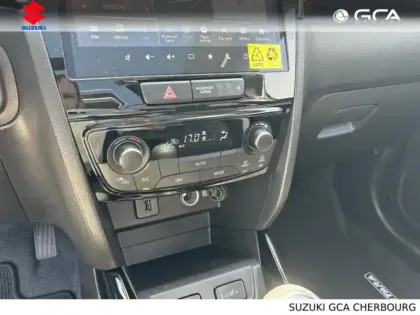 Photo 10 Suzuki Vitara  1.4 Boosterjet Hybrid 110ch Xplore