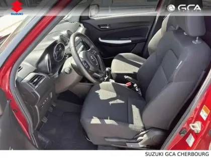 Photo 12 Suzuki Swift  1.2 Dualjet Hybrid 83ch Privilège AllGrip