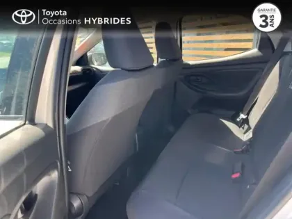 Photo 11 Toyota Yaris  116h Dynamic 5p MY22