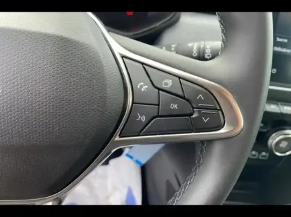 Photo 13 Renault Clio  1.6 E-Tech 145ch full hybrid Evolution - 25b