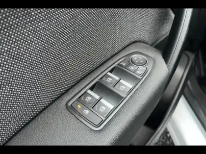 Photo 14 Renault Symbioz  1.6 E-Tech full hybrid 145ch Techno
