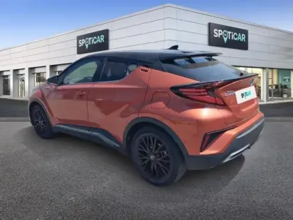 Photo 6 Toyota C-HR  122h Collection 2WD E-CVT RC18
