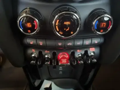 Photo 11 Mini Mini Cabrio Cooper 136ch Edition Premium Plus BVA7