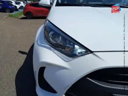 Photo 12 Toyota Yaris  116h Dynamic 5p MC24