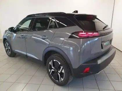 Photo 6 Peugeot 2008  1.2 Hybrid 136ch GT e-DCS6
