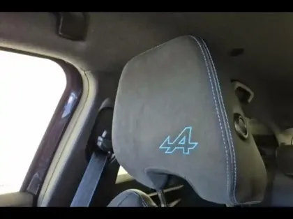 Photo 8 Renault Austral  1.2 E-Tech full hybrid 200ch Iconic esprit Alpine