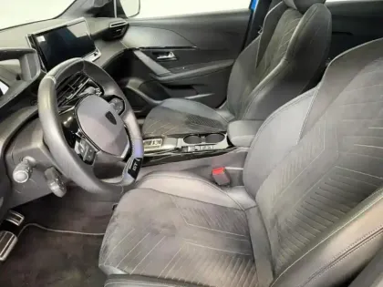 Photo 19 Peugeot 208  e- 156ch GT