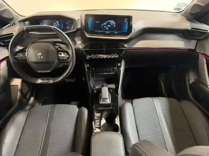 Photo 7 Peugeot 208  e- 136ch GT