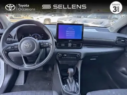 Photo 7 Toyota Yaris  116h Design 5p MC24