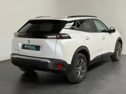 Photo 6 Peugeot 2008  e- 136ch Style
